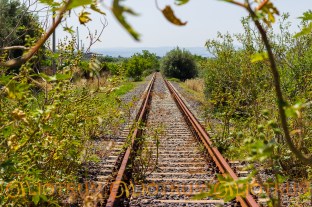 Linea ferroviaria abbandonata