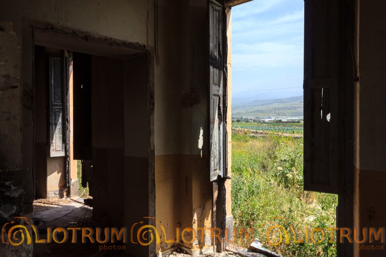 stazione di Carcaci, linea ferroviaria Motta S. Anastasia-Regalbuto