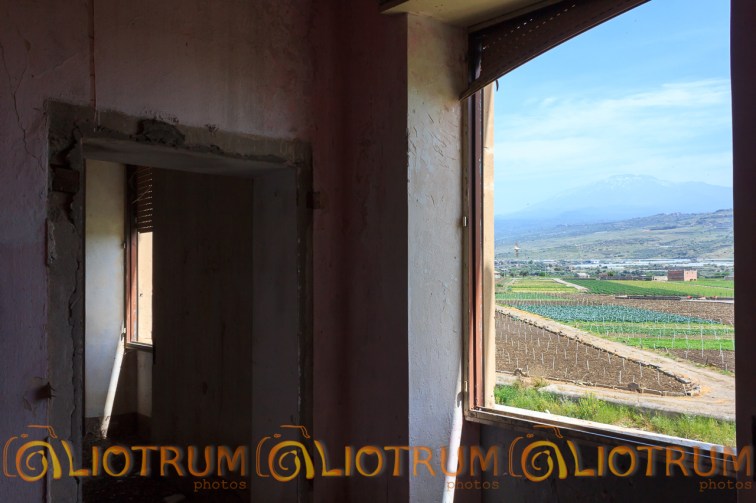 stazione di Carcaci, linea ferroviaria Motta S. Anastasia-Regalbuto